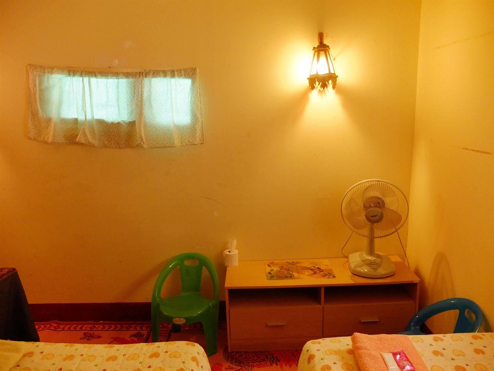 Boonmee Guest House Chiang Mai Exterior foto